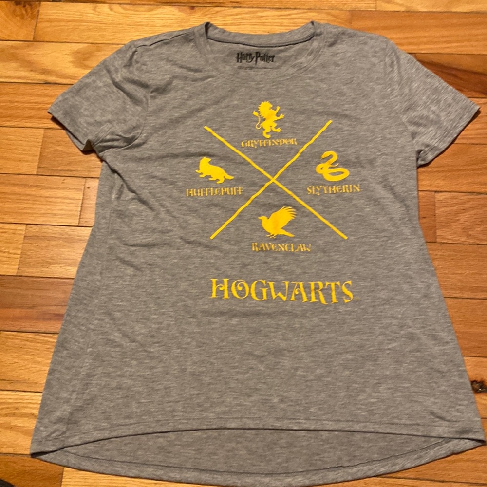 Women’s Harry Potter t-shirt size large